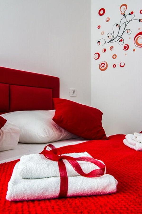 Apartments Zdeslav โรกอซนิซา ภายนอก รูปภาพ